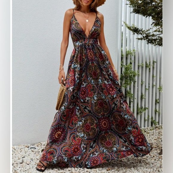 Plunging Neck Crisscross Backless Paisley Print Maxi Cami Dress - Picture 4 of 5